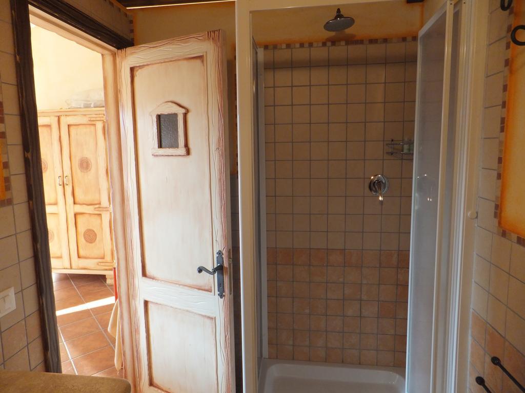 Grazia Deledda Bed & Breakfast Galtellì Eksteriør bilde